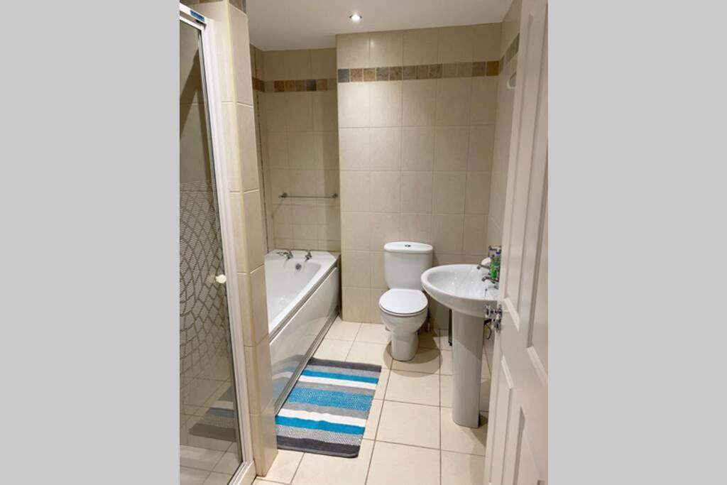 Sound Of The Sea - Penthouse In Portrush Apartman Kültér fotó